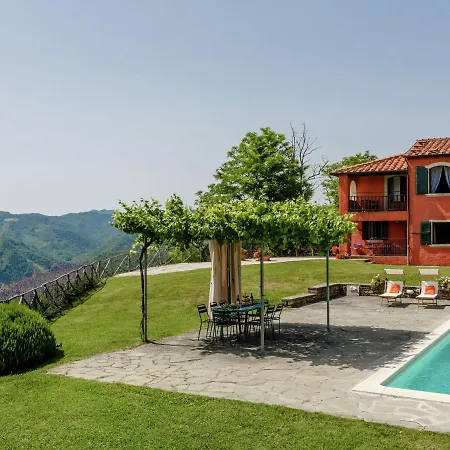 Sprawling In Tuscany With Pool * Tredozio